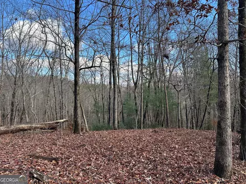 200 Mincey Acres Dr, Murrayville, GA 30564