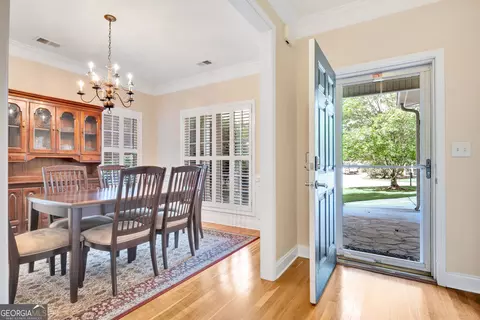 10115 Malcolm Ct, Covington, GA 30014 photo 3