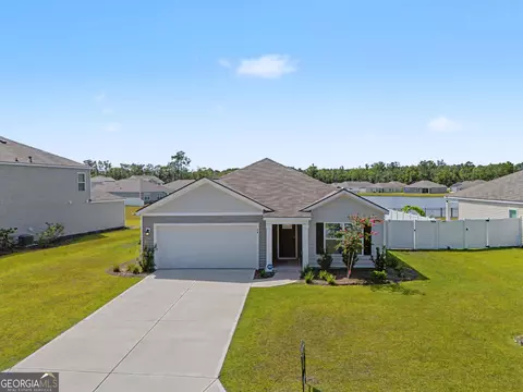 44 Autumns Wood Dr, Brunswick, GA 31525