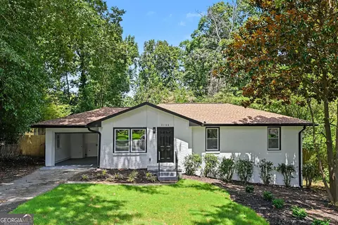 3166 Lindmoor Dr, Decatur, GA 30033