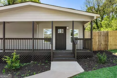 8859 Thomas Rd, Jonesboro, GA 30238