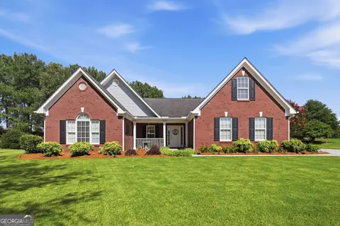 1408 Hidden Cv, Loganville, GA 30052