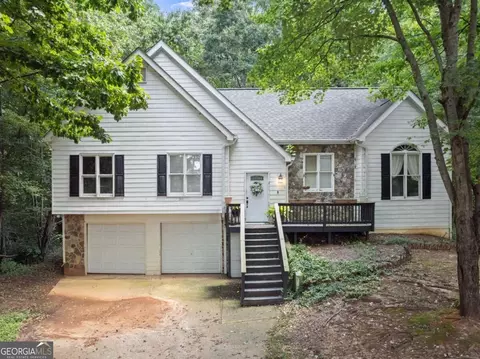 6055 Rolling Oaks Ln, Cumming, GA 30040