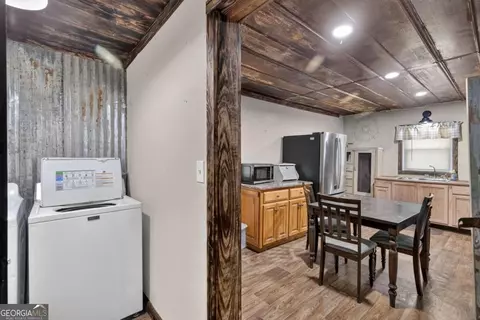 Entry Way - 55 Whitman Loop, Aragon, GA 30104 photo 4 of 5