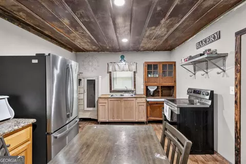 Kitchen - 55 Whitman Loop, Aragon, GA 30104 photo 1 of 2
