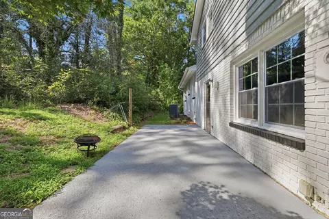 Exterior - 3 Stonewood Ct, Toccoa, GA 30577 photo 11 of 15