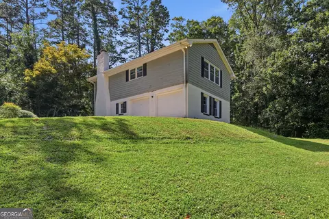Exterior - 3 Stonewood Ct, Toccoa, GA 30577 photo 4 of 15