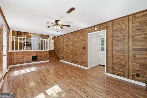 Living - 3 Stonewood Ct, Toccoa, GA 30577 photo 5 of 6