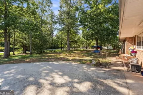 Exterior - 25 Dubignon Dr, Toccoa, GA 30577 photo 2 of 4