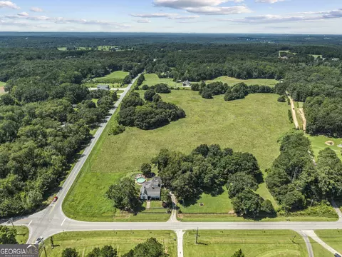 View/Area - 2852 Dixie Rd, Covington, GA 30014 photo 4 of 4