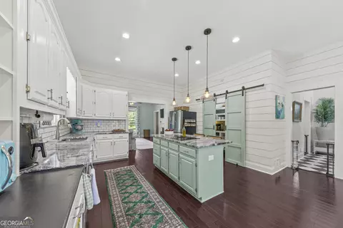 Kitchen - 2852 Dixie Rd, Covington, GA 30014 photo 2 of 3