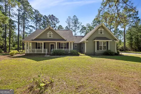 311 Holly Haven Dr, Kingsland, GA 31548