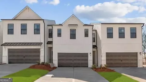 7469 Clover Ln #132, Flowery Branch, GA 30542