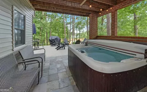 Exterior - 303 River Point Rd, Martin, GA 30557 photo 1 of 5