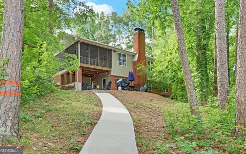 Exterior - 303 River Point Rd, Martin, GA 30557 photo 4 of 5