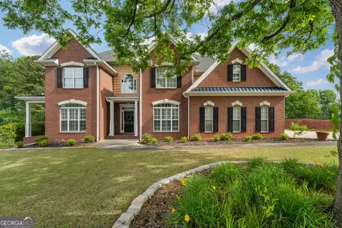 112 Turnberry Cir, Carrollton, GA 30116