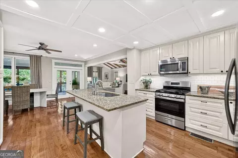 Kitchen - 3964 Mcdaniel St, Chamblee, GA 30341 photo 2 of 4