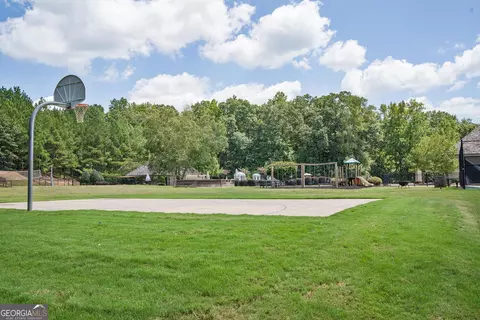 111 Crescent Dr, Forsyth, GA 31029 photo 18
