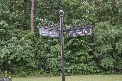 111 Crescent Dr, Forsyth, GA 31029 photo 6