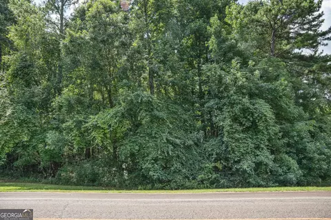 111 Crescent Dr, Forsyth, GA 31029 photo 3
