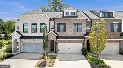 300 Walker Ave, Roswell, GA 30076