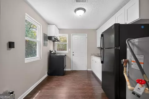 Entry Way - 2018 Virginia Ave, Augusta, GA 30906 photo 3 of 3