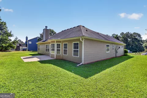 Exterior - 180 Shenandoah Dr, Covington, GA 30016 photo 1 of 2