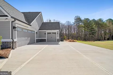 Exterior - 2128 Stonegate Way, Monroe, GA 30656 photo 9 of 23