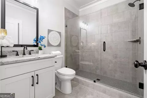 Bath - 2128 Stonegate Way, Monroe, GA 30656 photo 8 of 11