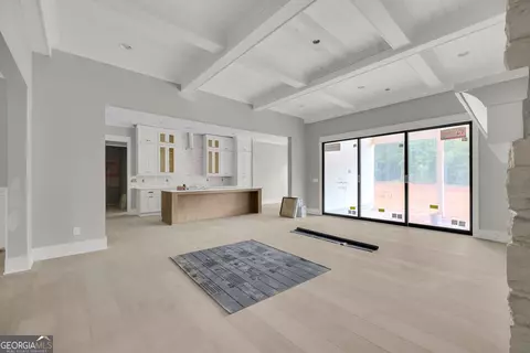 Living - 1600 Maxey Rd, Bishop, GA 30621 photo 5 of 7