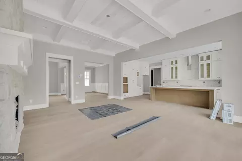 Living - 1600 Maxey Rd, Bishop, GA 30621 photo 6 of 7