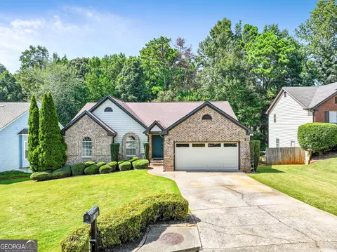 2744 Sterling Dr NW, Lawrenceville, GA 30043