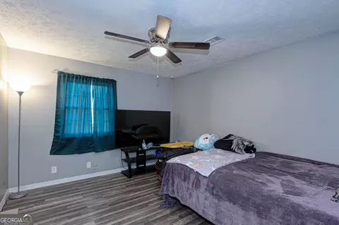 Bedroom - 1245 Mooty Bridge Rd, Lagrange, GA 30240 photo 3 of 5