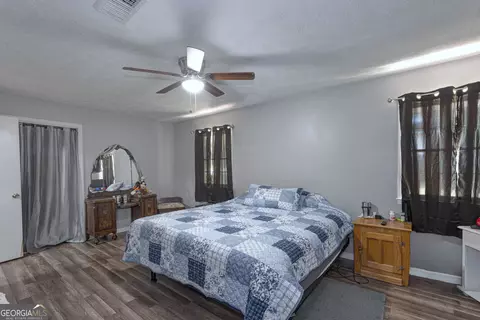 Bedroom - 1245 Mooty Bridge Rd, Lagrange, GA 30240 photo 2 of 5