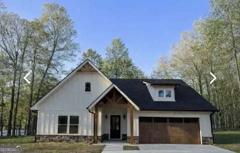 145 Foothills Dr, Murrayville, GA 30564