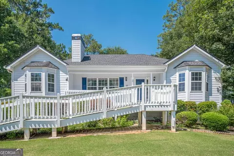 73 Cross Pointe Ct, Hiram, GA 30141