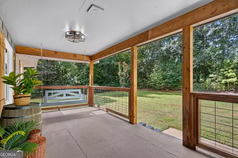 Exterior - 214 Floyd Rd, Pine Mountain, GA 31822 photo 9 of 13
