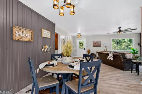 Dining - 214 Floyd Rd, Pine Mountain, GA 31822 photo 4 of 4
