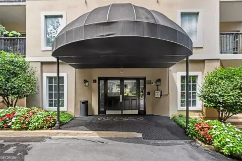 1 Biscayne Dr NW #109, Atlanta, GA 30309