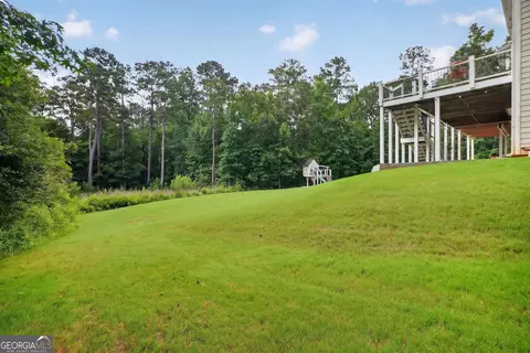 Exterior - 171 Windsor Ct, Williamson, GA 30292 photo 5 of 8