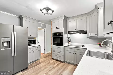 Kitchen - 1050 Skyline Dr, Covington, GA 30014 photo 2 of 5