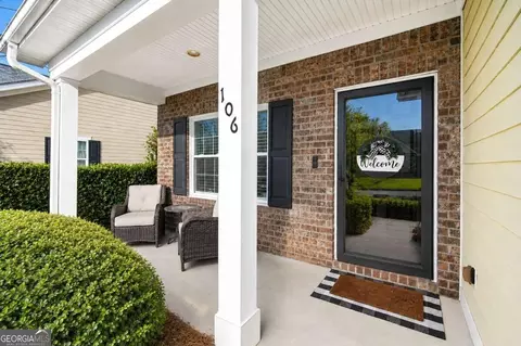 Exterior - 106 Danbury Ct, Pooler, GA 31322 photo 2 of 6