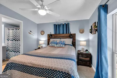 Bedroom - 121 W Entrekin Rd, Cobb, GA 31735 photo 7 of 8
