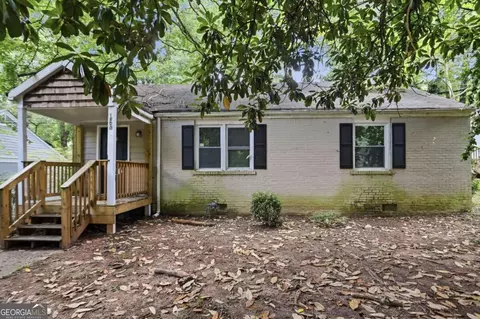 1800 Oakmont Dr NW, Atlanta, GA 30314