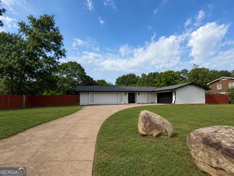 2294 SE Fairview Rd SE, Conyers, GA 30013