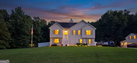 1016 Hamilton Dr, Locust Grove, GA 30248