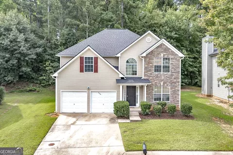 4154 Kensington Cv, College Park, GA 30349