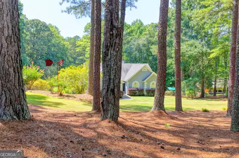 2011 Luke Edwards Rd, Dacula, GA 30019