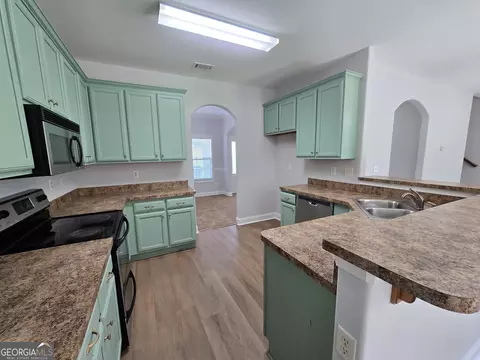 Kitchen - 115 Jasmine Ln, Lagrange, GA 30241 photo 1 of 3