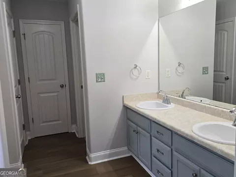 Bath - 115 Jasmine Ln, Lagrange, GA 30241 photo 2 of 2